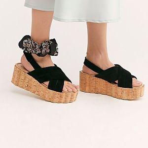 NEW Free people platform sandles